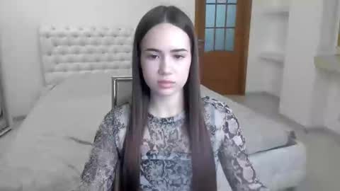 Snapshot of mmm_bananaa_ chatting on 01-23-25, 03:11 Beata online show from 01-23-25, 03:11
