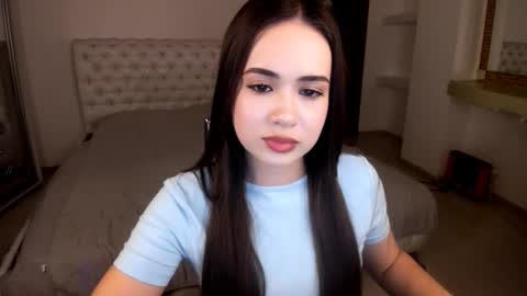 Snapshot of mmm_bananaa_ chatting on 02-17-25, 09:08 Beata online show from 02-17-25, 09:08