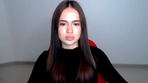 Snapshot of mmm_bananaa_ chatting on 11-16-25, 05:18 Beata online show from 11-16-25, 05:18