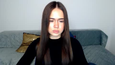 Snapshot of mmm_bananaa_ chatting on 11-30-25, 05:06 Beata online show from 11-30-25, 05:06