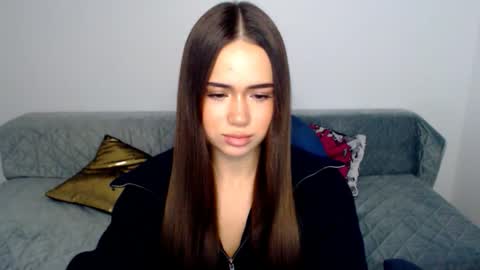 Snapshot of mmm_bananaa_ chatting on 12-02-25, 10:09 Beata online show from 12-02-25, 10:09