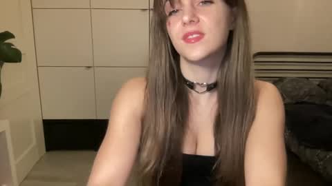 mmminnie online show from 02-08-25, 07:27