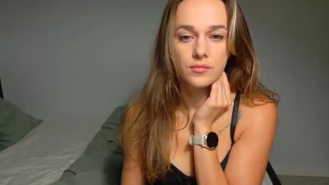 mmminnie online show from 11-03-25, 05:47