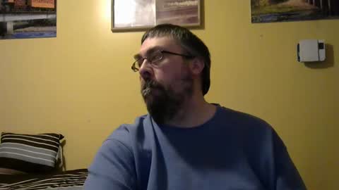 Snapshot of mmr45 chatting on 11-20-25, 05:40 mmr45 online show from 11-20-25, 05:40