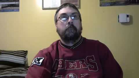 Snapshot of mmr45 chatting on 11-26-25, 05:19 mmr45 online show from 11-26-25, 05:19