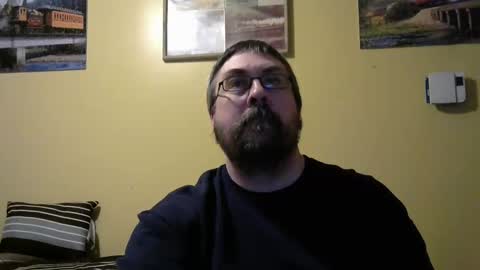 Snapshot of mmr45 chatting on 11-28-25, 04:48 mmr45 online show from 11-28-25, 04:48