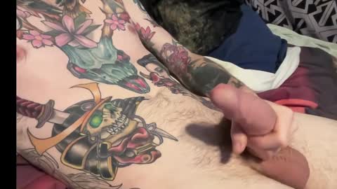 MNTuiLa online show from 01-10-25, 03:06