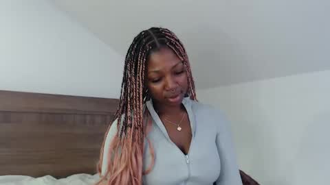 Snapshot of mochamimi chatting on 12-12-24, 11:29 Mocha BDAY JAN 13 online show from 12-12-24, 11:29