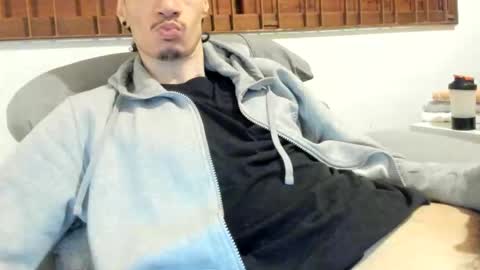 DigBreed online show from 10-15-25, 01:44