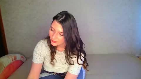 modestlily online show from 02-10-26, 09:24