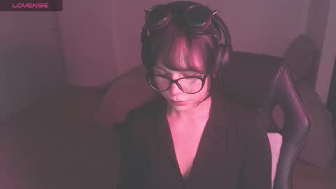 Snapshot of modjo_ chatting on 10-04-25, 02:31 Modjo online show from 10-04-25, 02:31