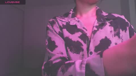 Snapshot of modjo_ chatting on 10-14-25, 03:40 Modjo online show from 10-14-25, 03:40