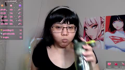 Molly online show from 02-09-25, 09:37