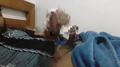 Snapshot of moeydsad4 chatting on 10-20-25, 09:32 moeydsad4 online show from 10-20-25, 09:32