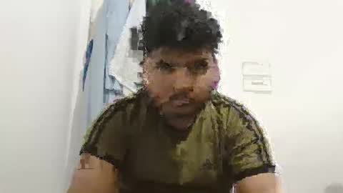 Snapshot of moeydsad4 chatting on 10-28-25, 08:40 moeydsad4 online show from 10-28-25, 08:40