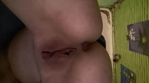 Snapshot of mohawkred chatting on 01-15-25, 05:19 MohawkRed online show from 01-15-25, 05:19