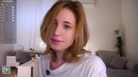 Diana online show from 01-25-25, 07:38