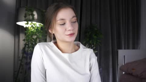 Diana online show from 02-06-25, 03:06