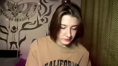 My name is Eda online show from 01-12-26, 07:24