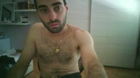 Snapshot of mollo20 chatting on 09-18-25, 01:02 mollo20 online show from 09-18-25, 01:02