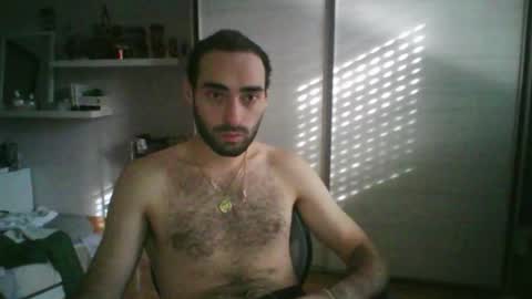 Snapshot of mollo20 chatting on 10-12-25, 02:05 mollo20 online show from 10-12-25, 02:05