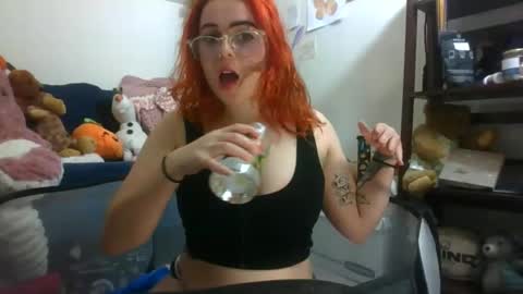 Molly Bee online show from 02-16-26, 11:34