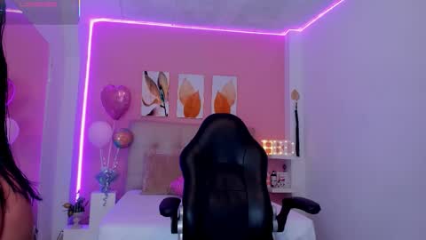    online show from 02-23-26, 12:24