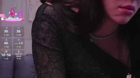 Snapshot of molly_jons chatting on 11-15-25, 01:03 Molly online show from 11-15-25, 01:03