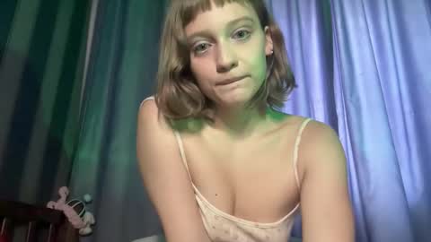 molly_poly online show from 11-23-25, 12:49