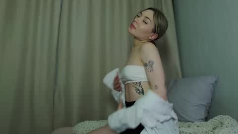 molly_wheel online show from 02-11-25, 11:44