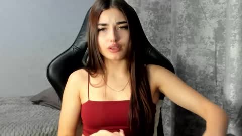 Molly online show from 12-16-25, 07:41