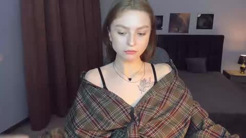 Snapshot of mollydangerous chatting on 12-08-24, 02:09 Taisha online show from 12-08-24, 02:09