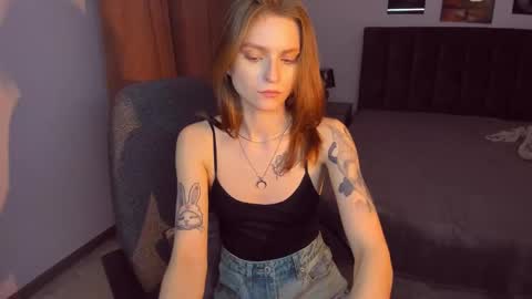 Snapshot of mollydangerous chatting on 01-23-25, 08:45 Taisha online show from 01-23-25, 08:45