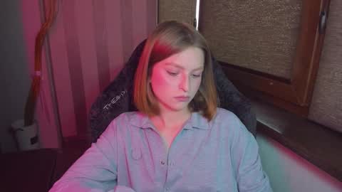 Snapshot of mollydangerous chatting on 10-10-25, 06:34 Taisha online show from 10-10-25, 06:34