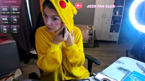  KIRA  online show from 09-16-25, 03:29