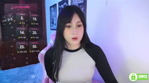 Molly  online show from 01-20-25, 01:28