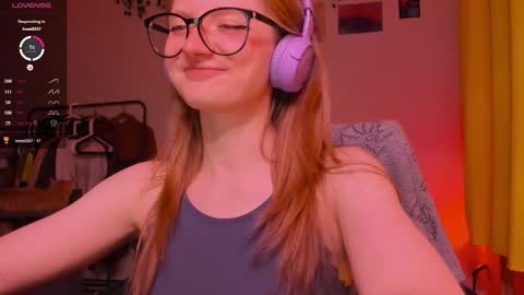 mollytucker online show from 11-22-25, 02:16