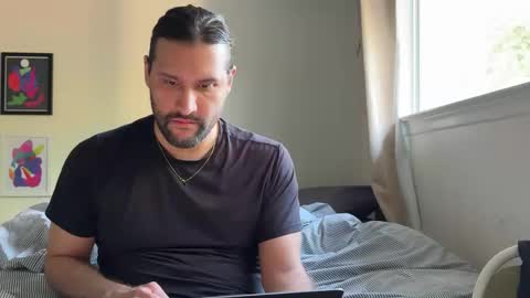 molten_escargot online show from 01-18-25, 12:13