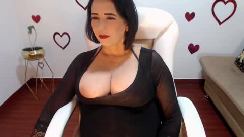 Sara online show from 02-20-25, 01:25