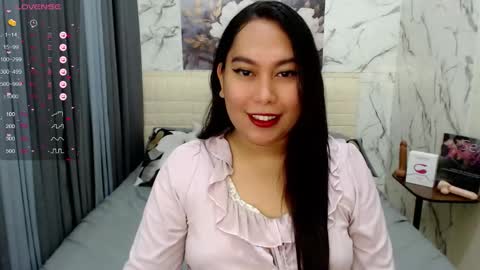 Hot Mommy Nathalie online show from 09-10-25, 03:06