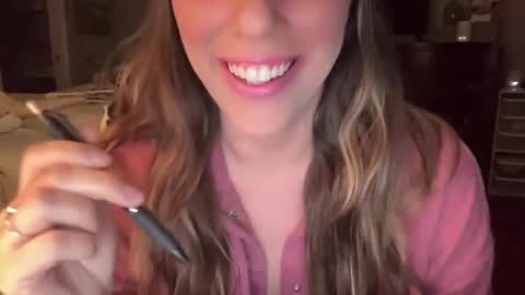 Snapshot of mommyofyourdreams chatting on 01-11-25, 05:10 southernsweetheartforyou online show from 01-11-25, 05:10