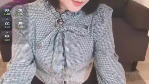 Snapshot of momo612238 chatting on 11-09-25, 11:14 Momo online show from 11-09-25, 11:14