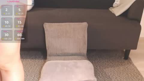 Snapshot of momo612238 chatting on 11-30-25, 10:25 Momo online show from 11-30-25, 10:25