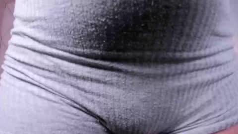 Snapshot of momo_ayasse chatting on 09-15-25, 09:59 Momo online show from 09-15-25, 09:59