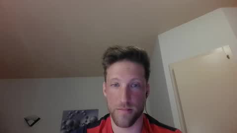 moms_little_monster online show from 12-16-24, 03:54