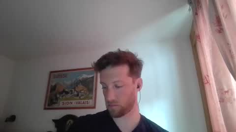 moms_little_monster online show from 12-18-24, 02:38