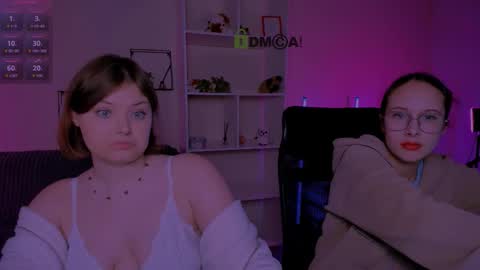 Snapshot of mona_cloud chatting on 10-12-25, 06:51 Mona online show from 10-12-25, 06:51
