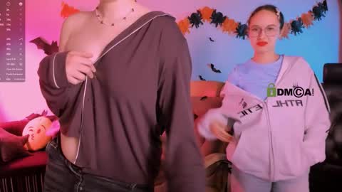 Snapshot of mona_cloud chatting on 11-02-25, 08:00 Mona online show from 11-02-25, 08:00