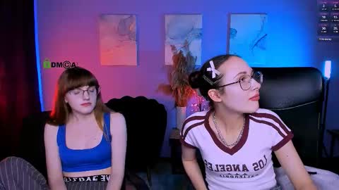 Snapshot of mona_cloud chatting on 12-03-25, 08:18 Mona online show from 12-03-25, 08:18