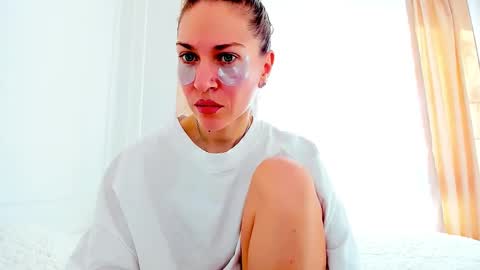 Mona online show from 02-23-25, 06:28